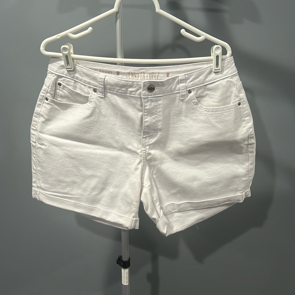 JENNIFER LOPEZ Jean Shorts